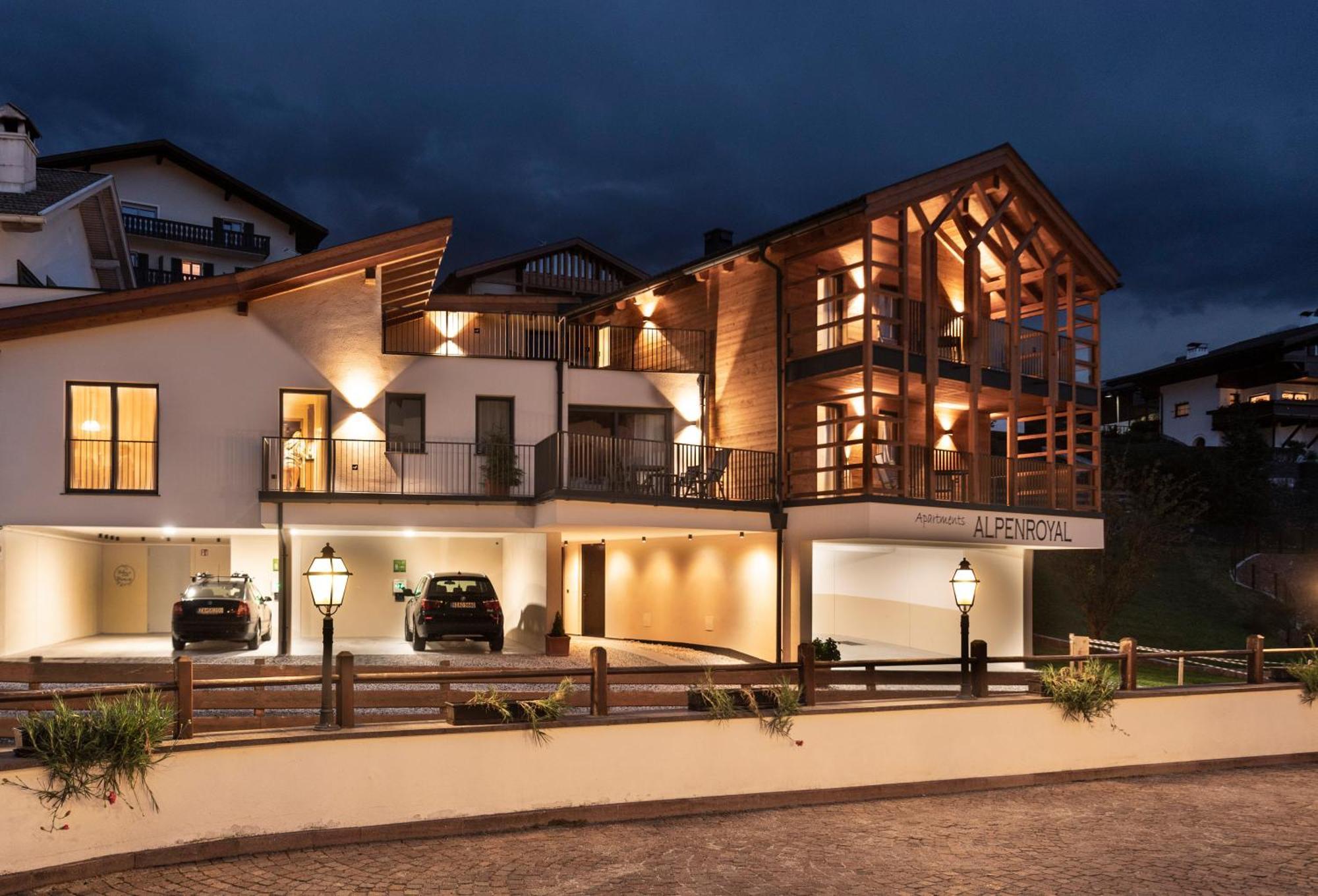 Hotel Alpenroyal 카스텔로토 외부 사진