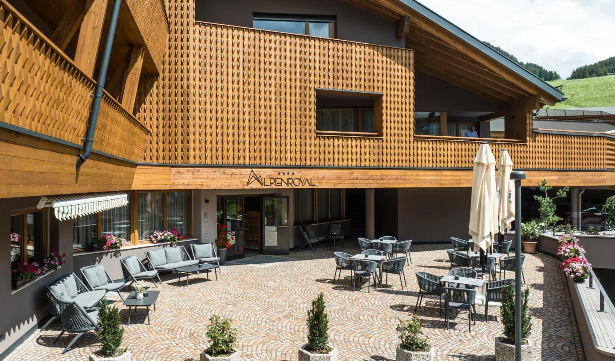 Hotel Alpenroyal 카스텔로토 외부 사진